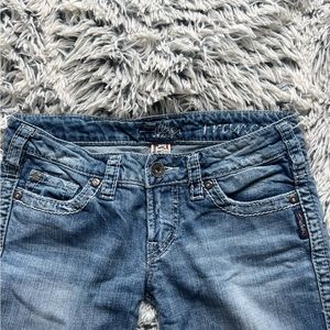 Women’s silver jeans